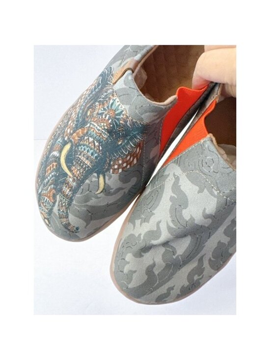 Men’s 8 UIN Elephant Art Slip-On Shoes Canvas Travel Casual Loafers